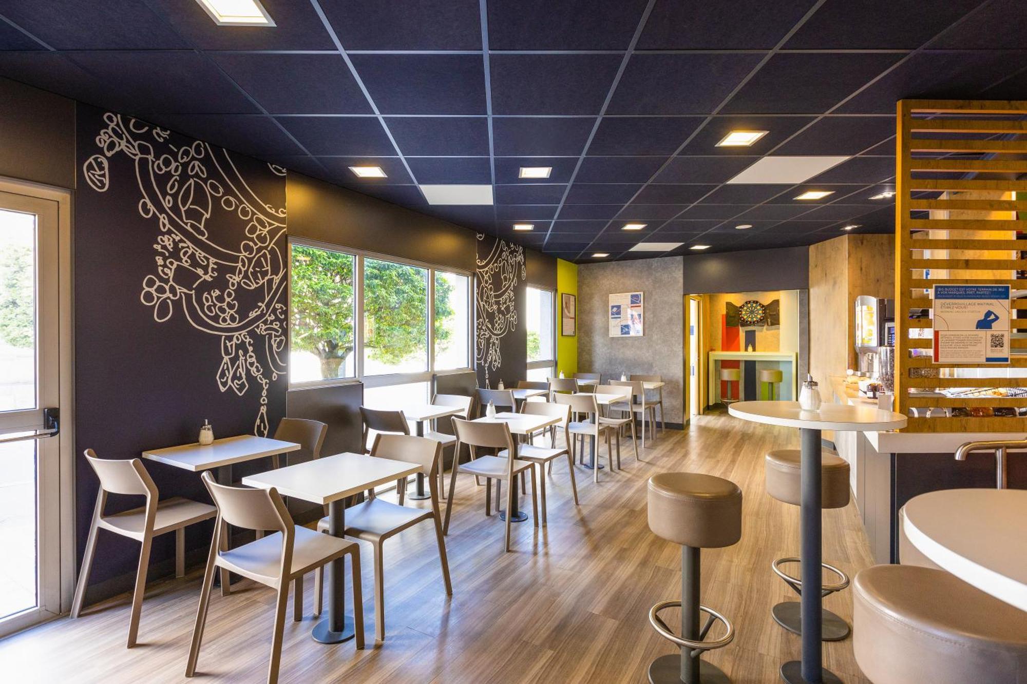 Ibis Budget Angouleme Centre Экстерьер фото