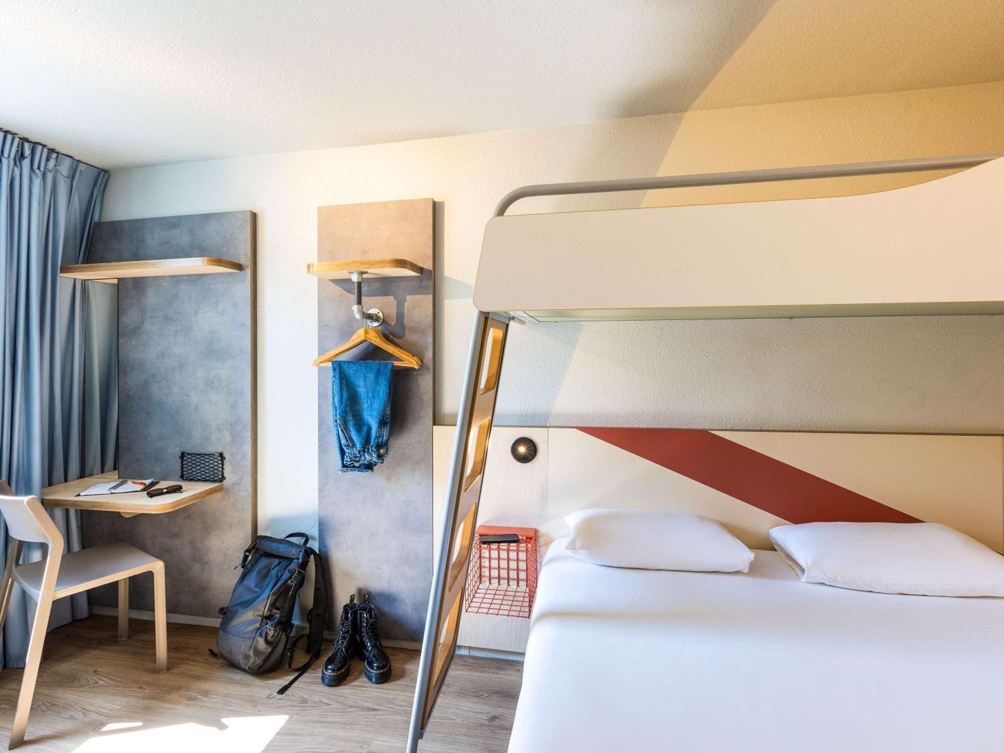 Ibis Budget Angouleme Centre Экстерьер фото